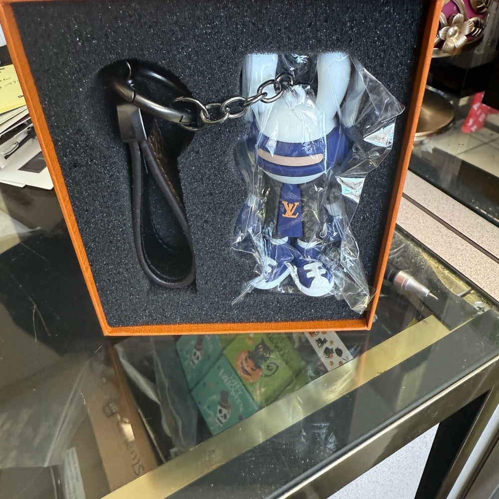 Louis Vuitton Blue and White Key Holder
